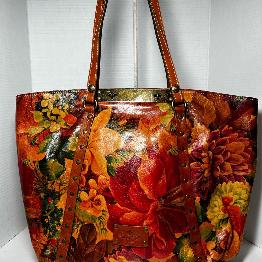 Patricia Nash - Benvenuto Convertible- Multi